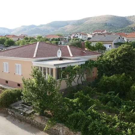 Apartments Radic Trogir Room photo